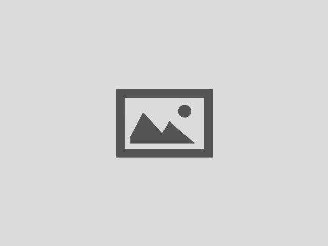 Метод протезирования <span class="wow fadeTextBg animMainTextBg">на 4-х имплантах более доступный по цене</span>, чем метод на 6-ти имплантах